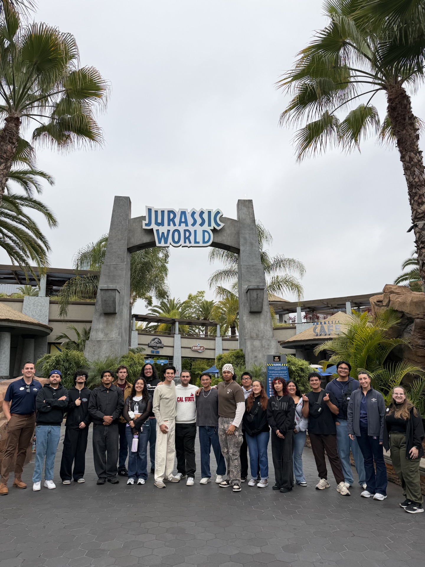 TEA at CSUN students standing together at Universal Studios